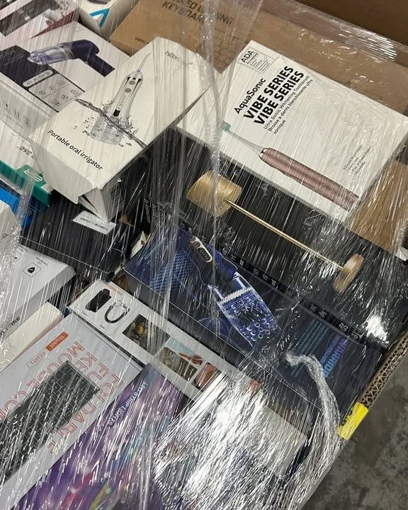 Amazon Small Pallets view 2