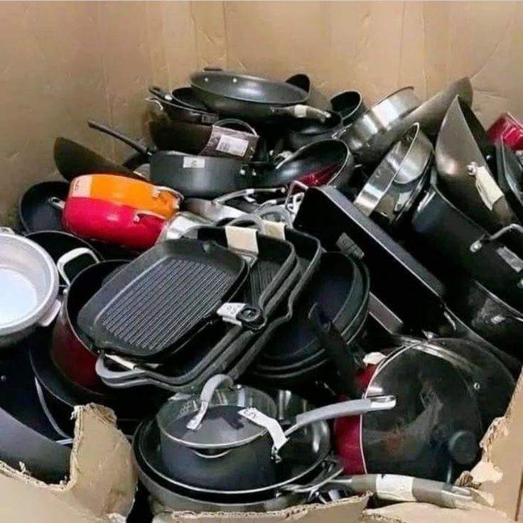 Cookware Pallets