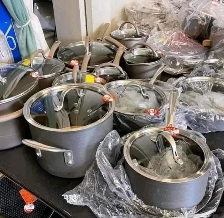 Cookware Pallets – Wholesale Cookware Sets | 95 Mix Items | $750 Per Pallet view 2