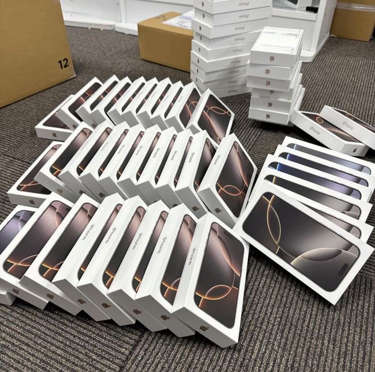 iPhone 15 Pro Max Pallet – 20 Units | $6,000 | Factory Unlocked | A17 Pro view 4