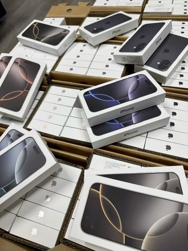 iPhone 16 Pro Max Pallet – 15 Units | $7,000 | 256GB | Factory Unlocked | New Sealed view 3