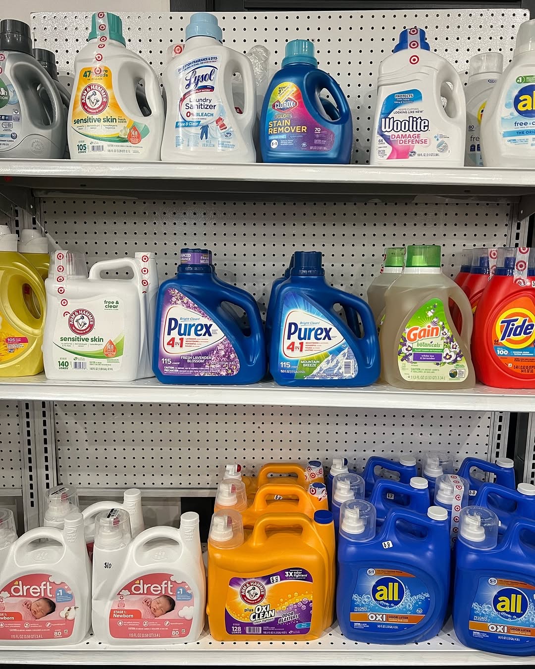 Laundry Detergent Pallets – 400 Brand New Pieces | $900 Per Pallet view 4