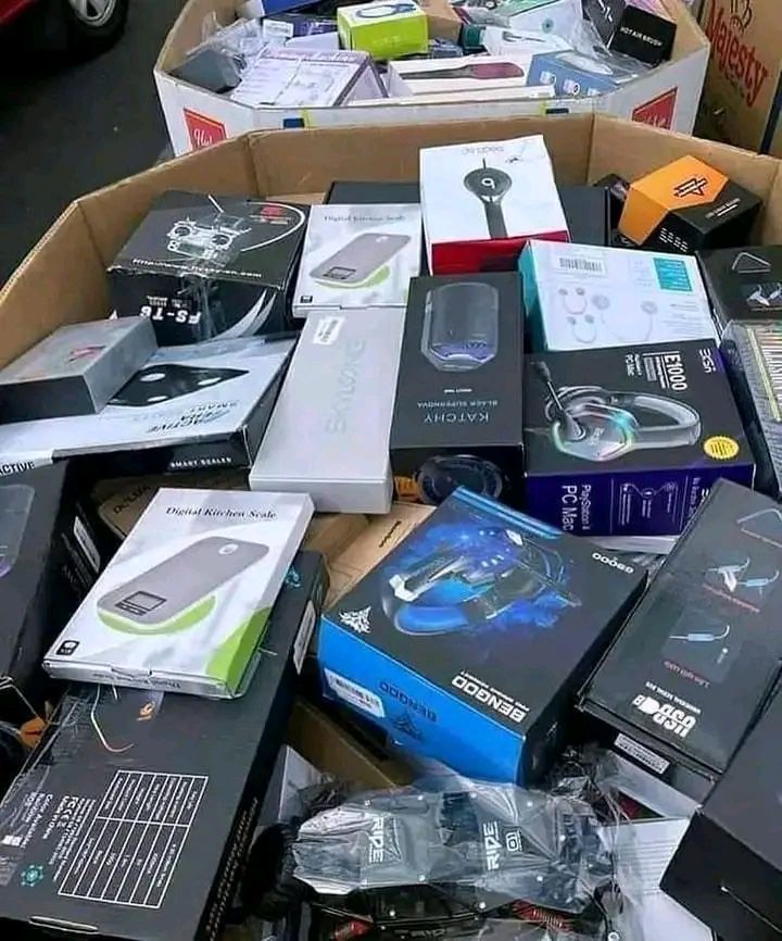 Mixed Electronics Pallets – 250+ Tech Items | $500-$1,500 | Quality Tested view 3