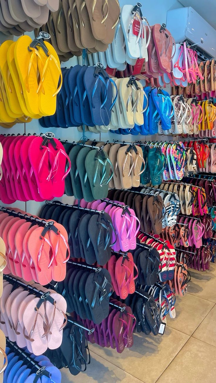 Mixed Flip Flops Pallet view 2