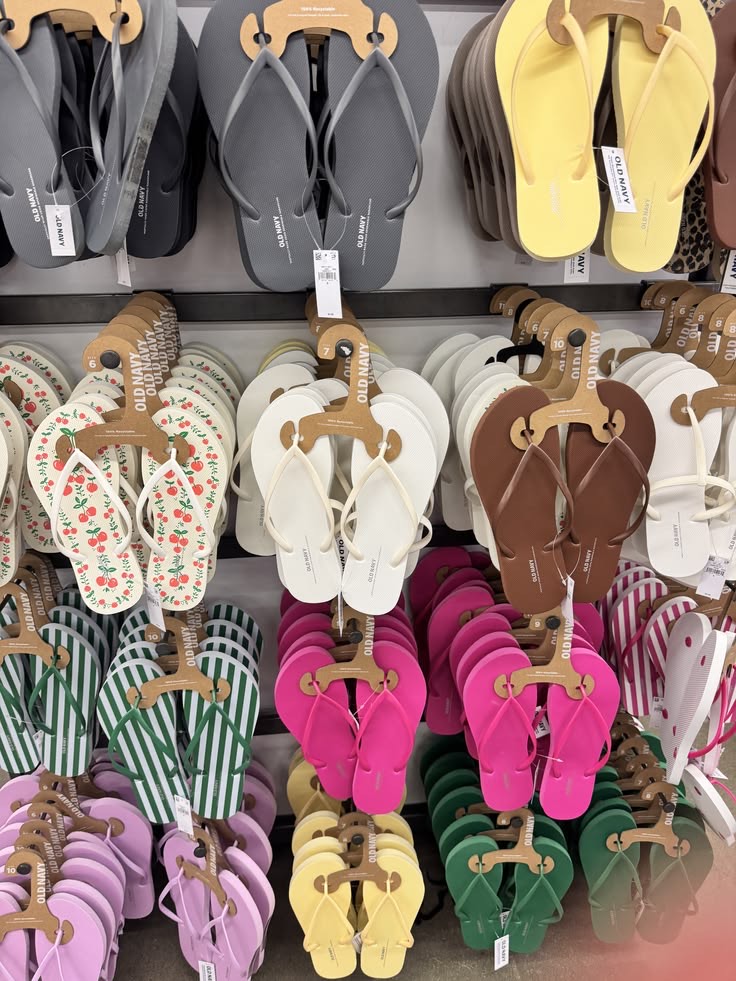 Mixed Flip Flops Pallet view 3