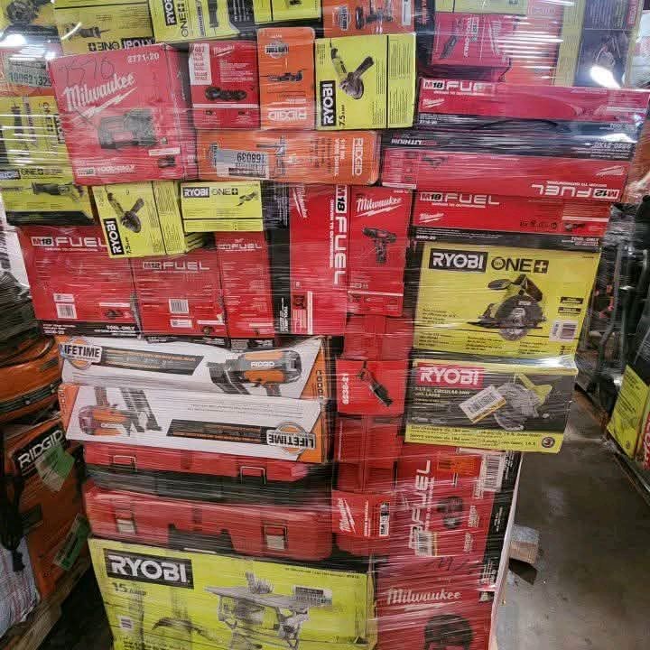 Buy Mixed Tool Pallets – Wholesale DeWalt & Milwaukee Tools | 35-40 Tools for $950 view 3