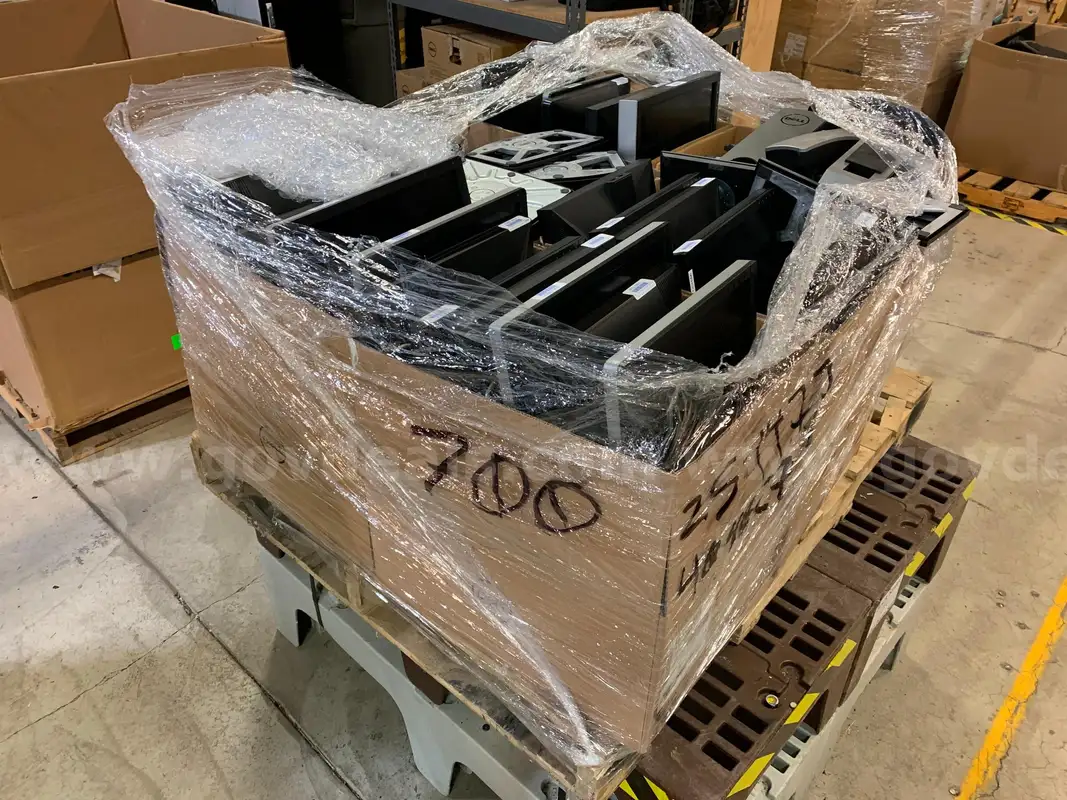 Monitor Pallets view 2