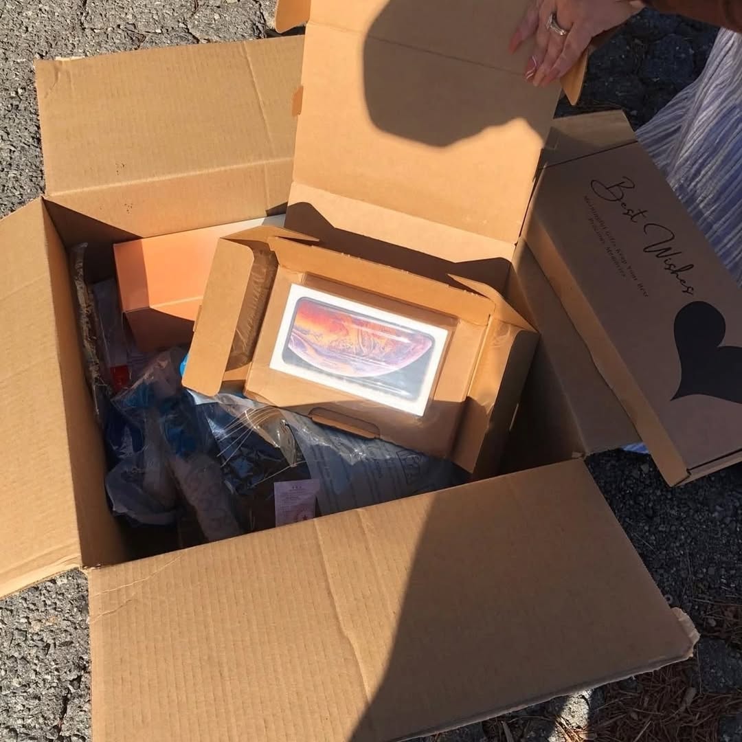 Mystery Electronics Boxes – 100% Sealed Gadgets | $50 Each | $800 Pallet (20 Boxes) view 2