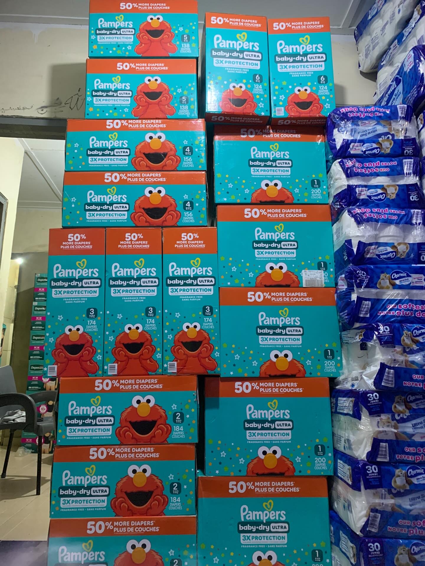 Pampers & Huggies Truckload view 4