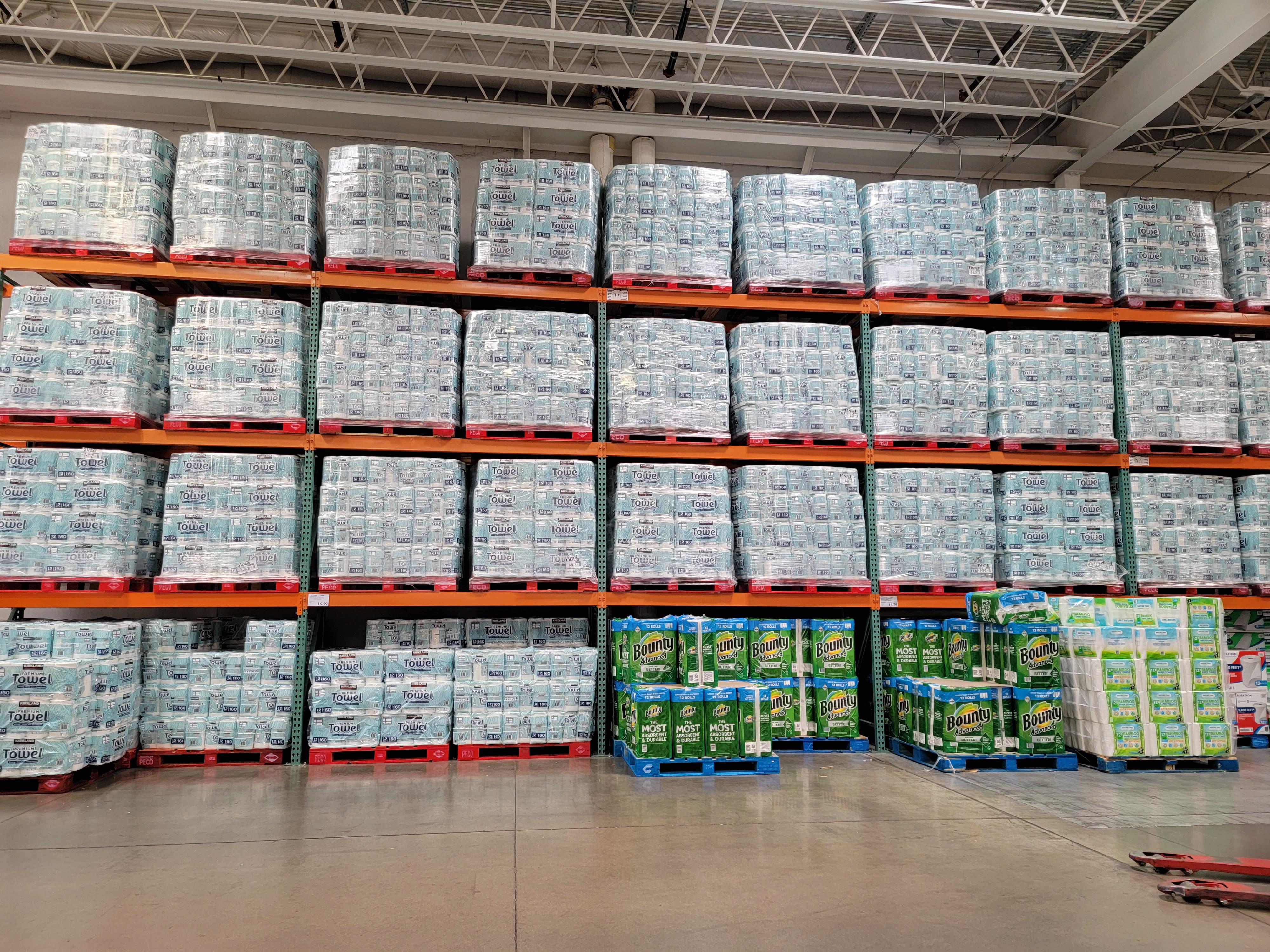 Paper Towels Pallets – 400 Brand New Rolls | $900 Per Pallet view 4