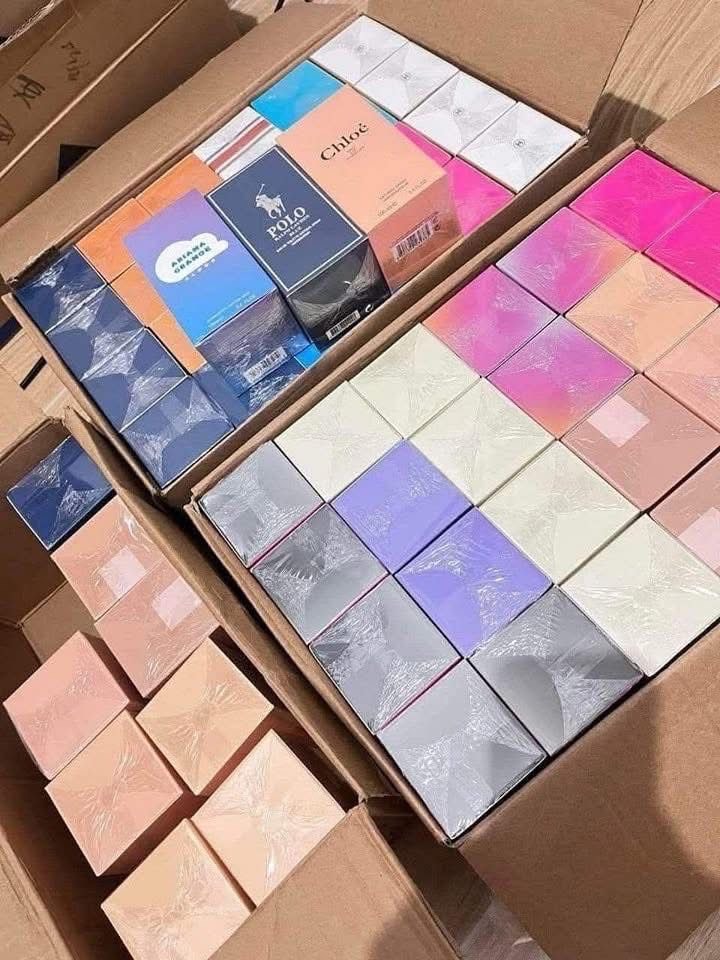 Perfume Pallets view 4