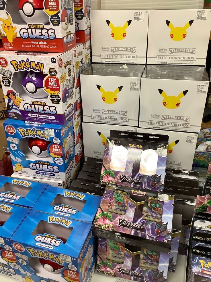 Pokémon Cards Pallets view 2