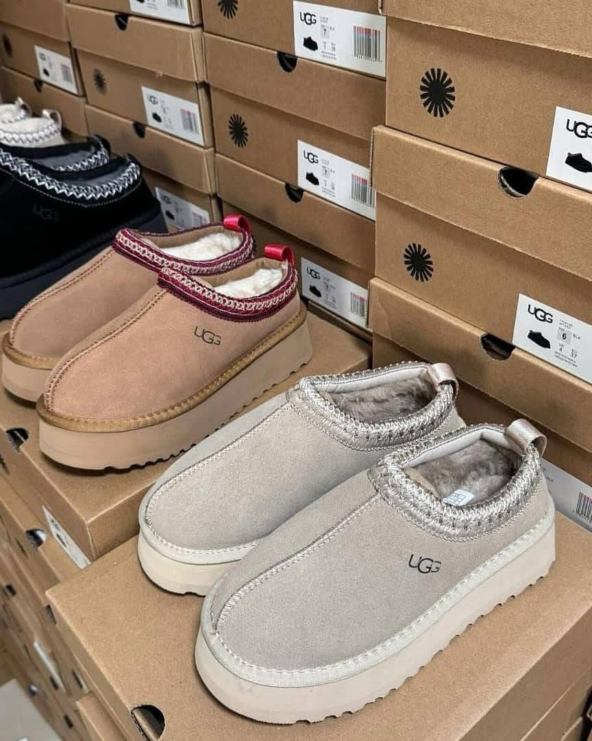 UGG Pallet – Wholesale Authentic UGG Footwear for Sale | 120+ Pairs for $800 view 2