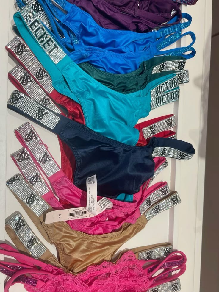 Victoria Secret Underwear Pallets view 2